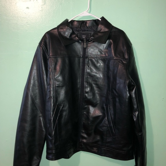 Jackets - Picture 2 of 3